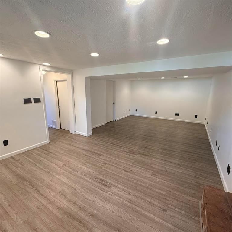 709 Elm Street — photo 22