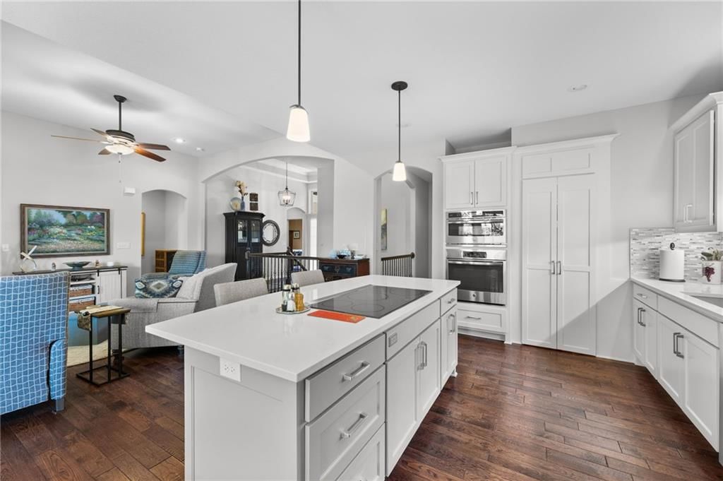 7832 ALDEN Road — photo 16