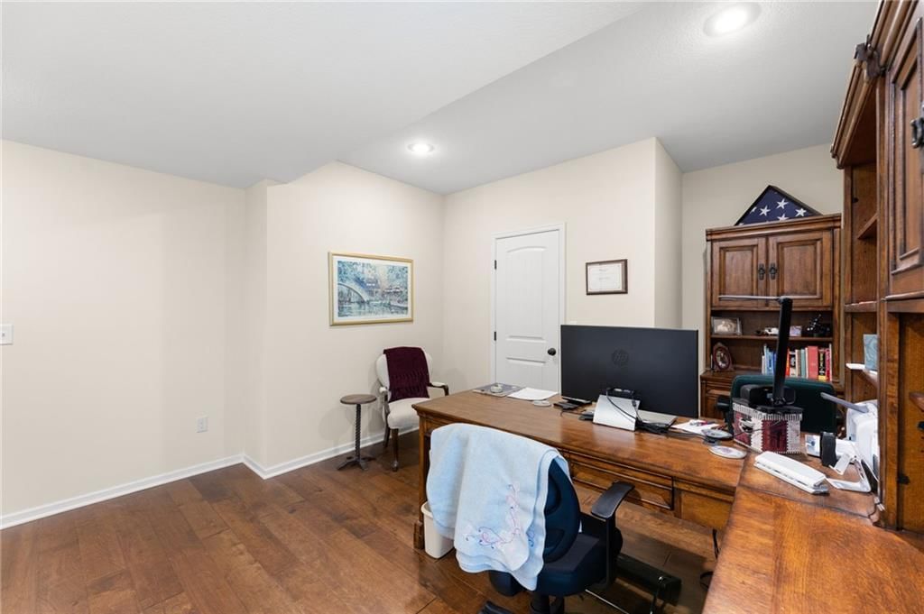 7832 ALDEN Road — photo 30