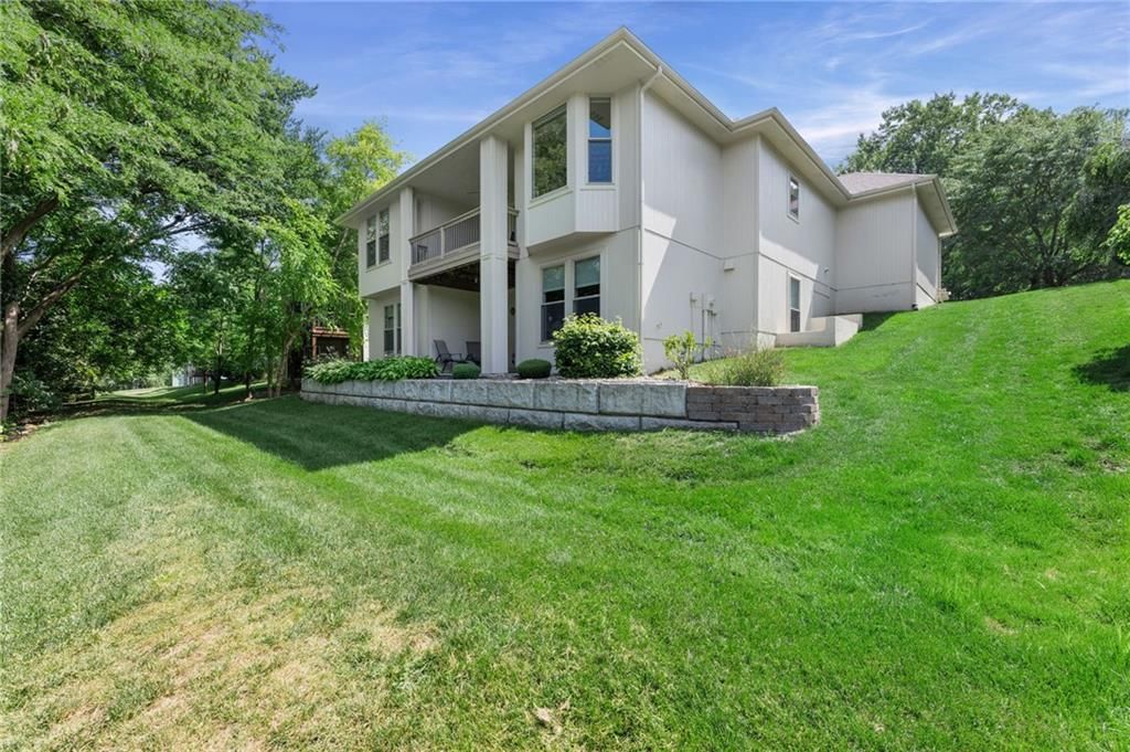 7832 ALDEN Road — photo 41