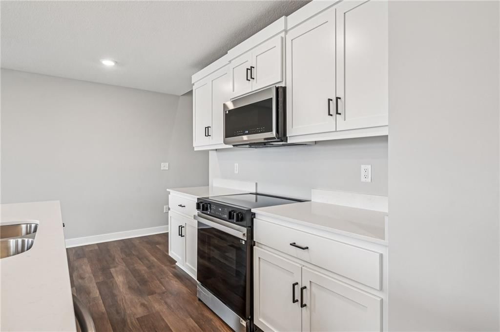 8802 SW 10th Street — photo 7
