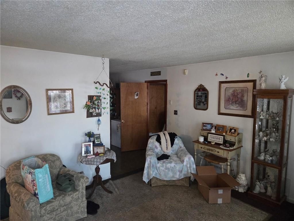 1304 N Indian Lane — photo 3