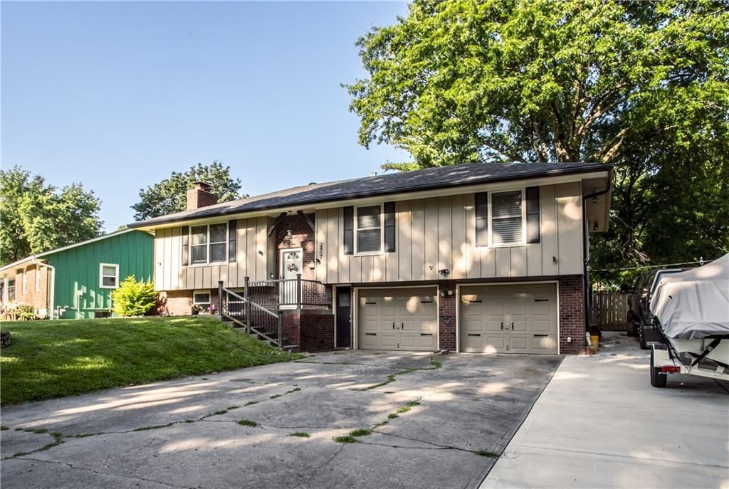 2407 NW 5th Street — photo 1