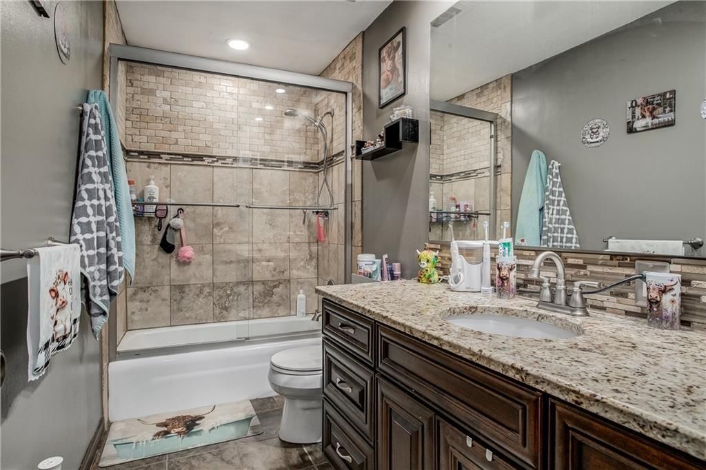 2407 NW 5th Street — photo 13