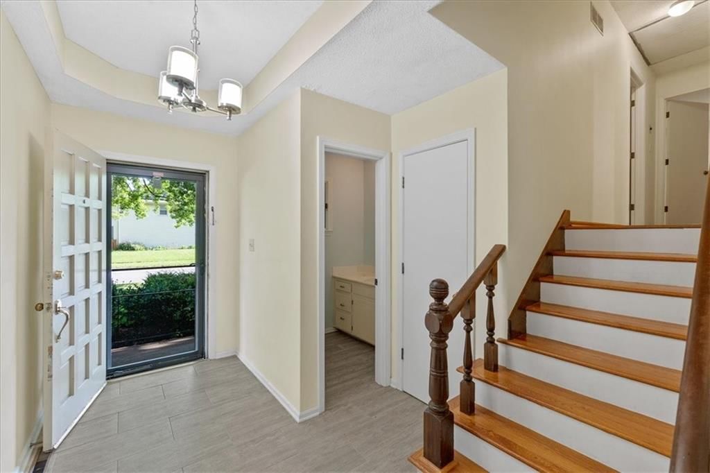10215 W 101st Street — photo 5