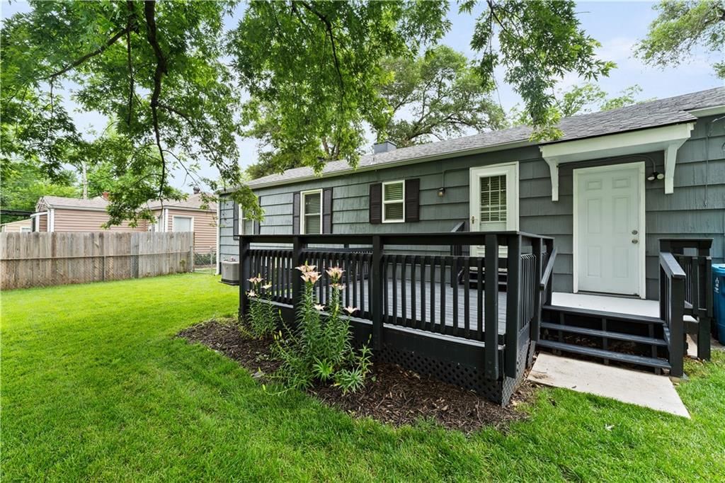 7339 Nall Avenue — photo 13