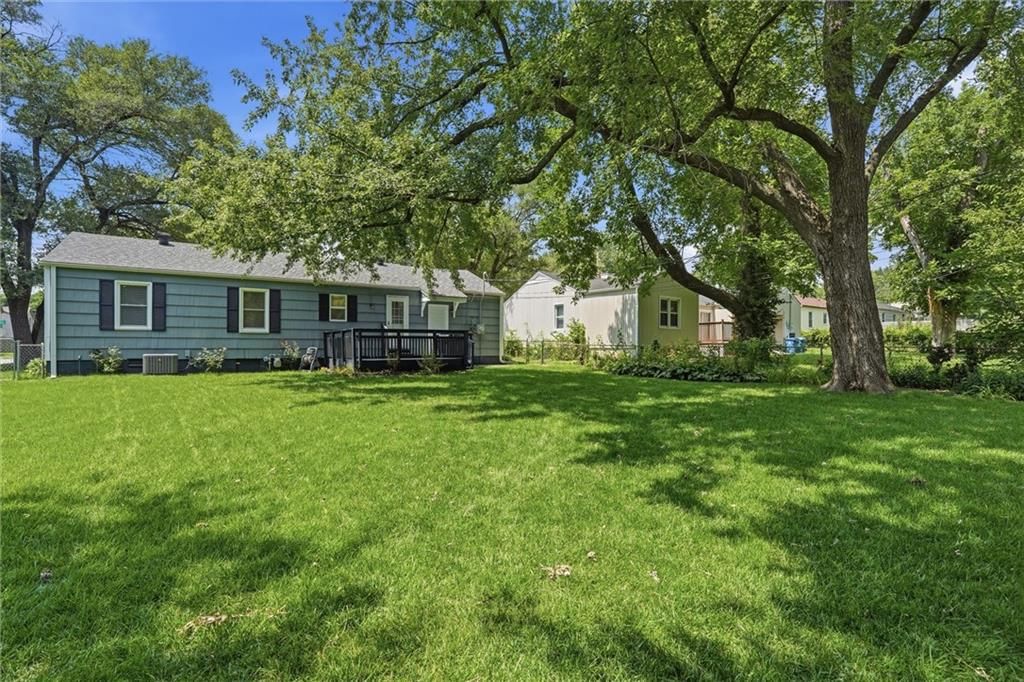 7339 Nall Avenue — photo 26