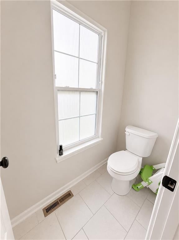 Photo 27 of 44 - 610 E 11th Street, Kearney, MO 64060