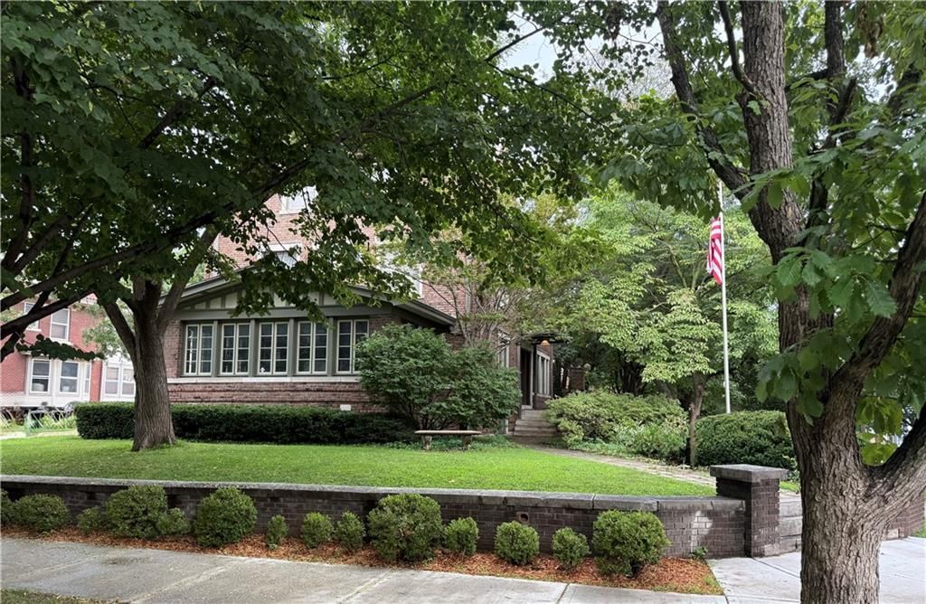 3681 Madison Avenue — photo 1