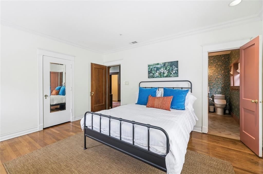 3681 Madison Avenue — photo 36