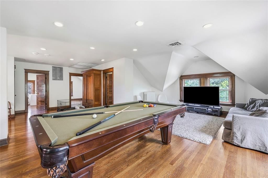 3681 Madison Avenue — photo 45
