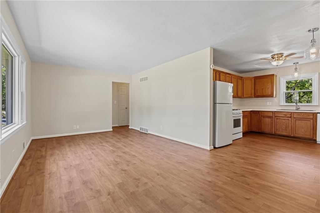 4819 NE 47TH Street — photo 4