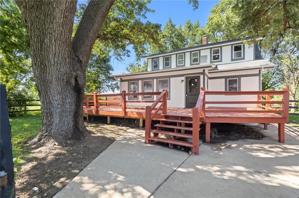 21709 E 321st Street — photo 3