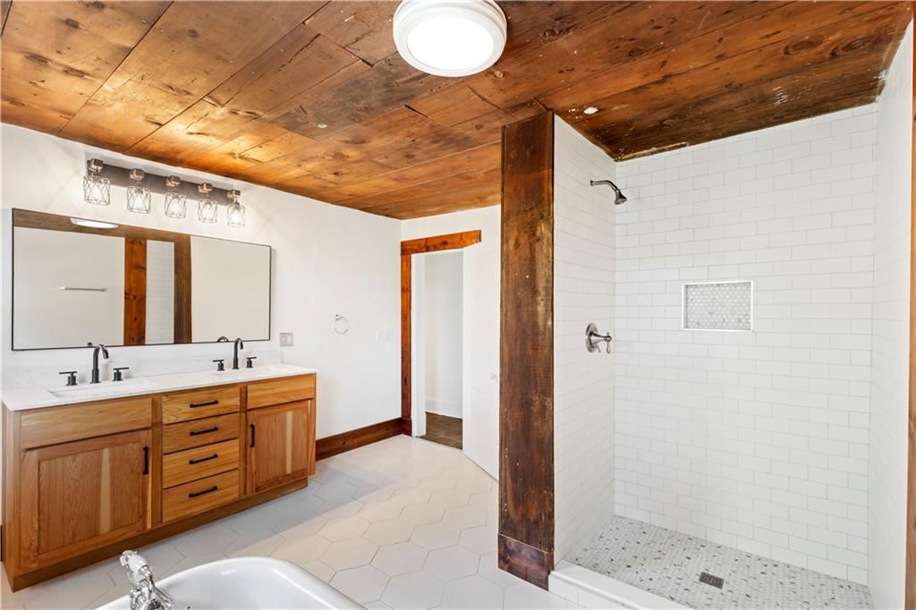 21709 E 321st Street — photo 15