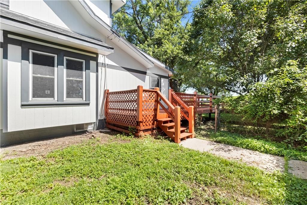 21709 E 321st Street — photo 28