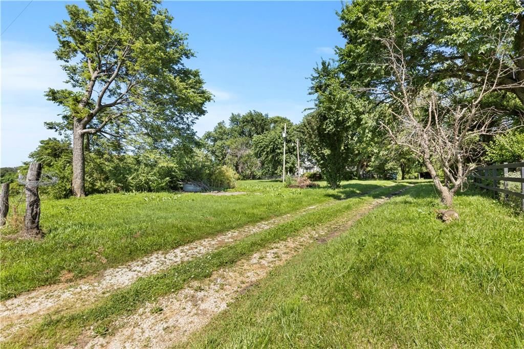 21709 E 321st Street — photo 32