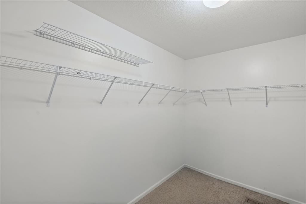 10201 N Willow Avenue — photo 22