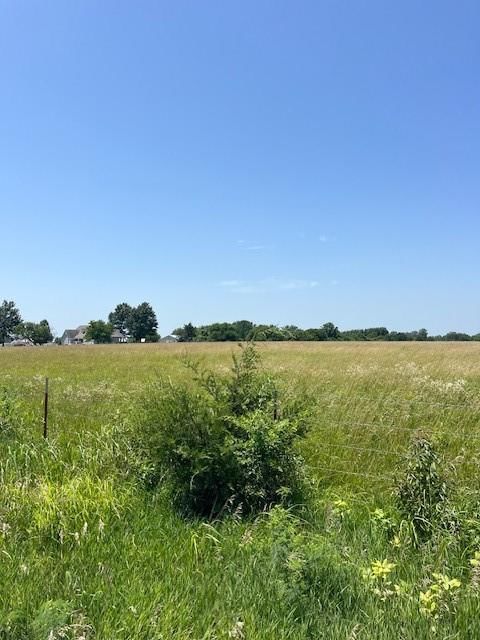 0005 Switzer Road — photo 2