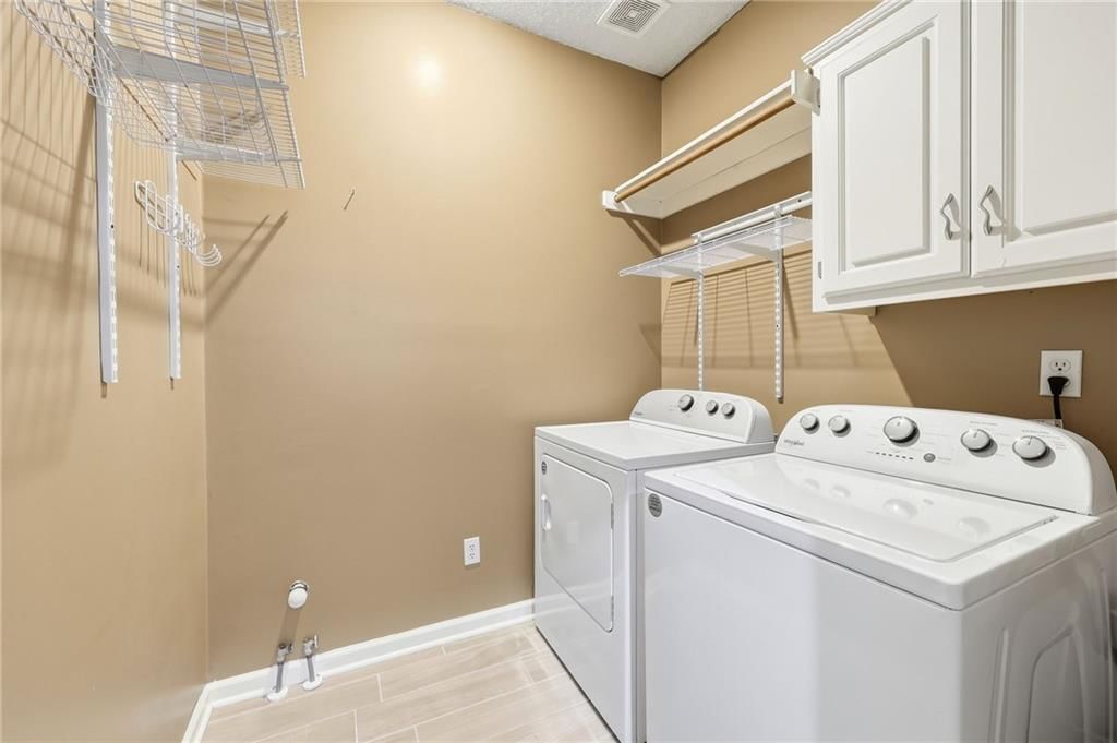 4714 W 139th Terrace — photo 21