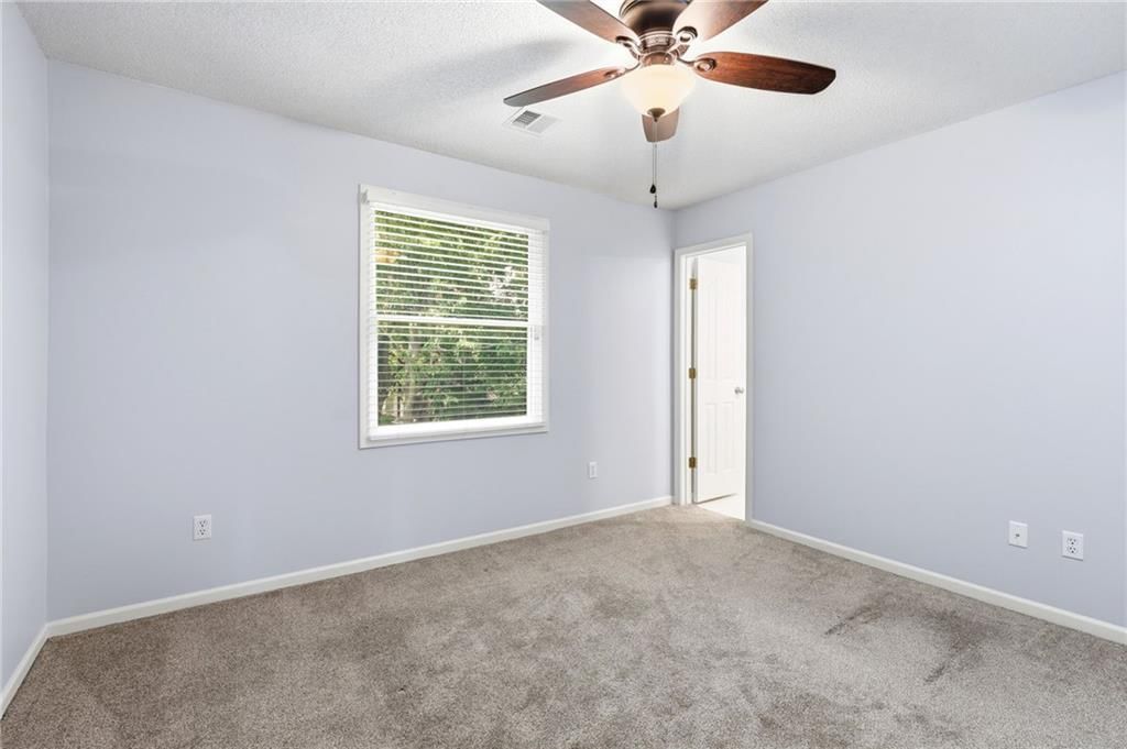 4714 W 139th Terrace — photo 32