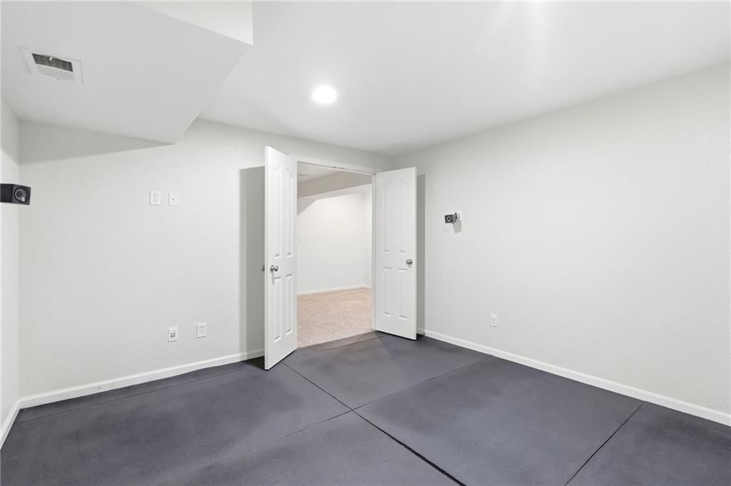 4714 W 139th Terrace — photo 43