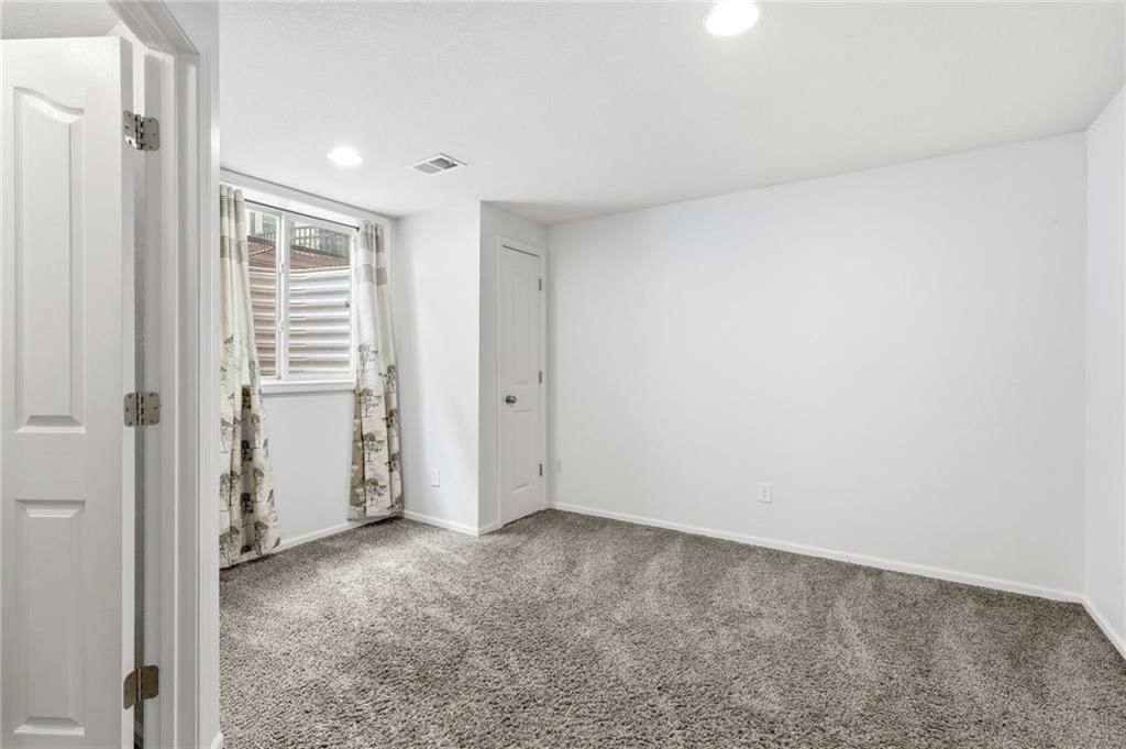 4714 W 139th Terrace — photo 44