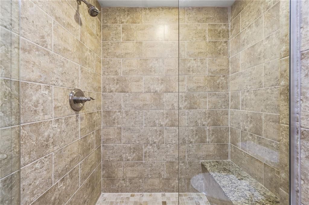 4714 W 139th Terrace — photo 48