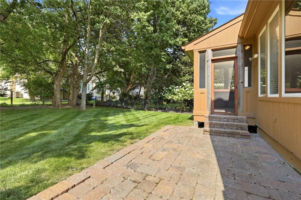 4714 W 139th Terrace — photo 50