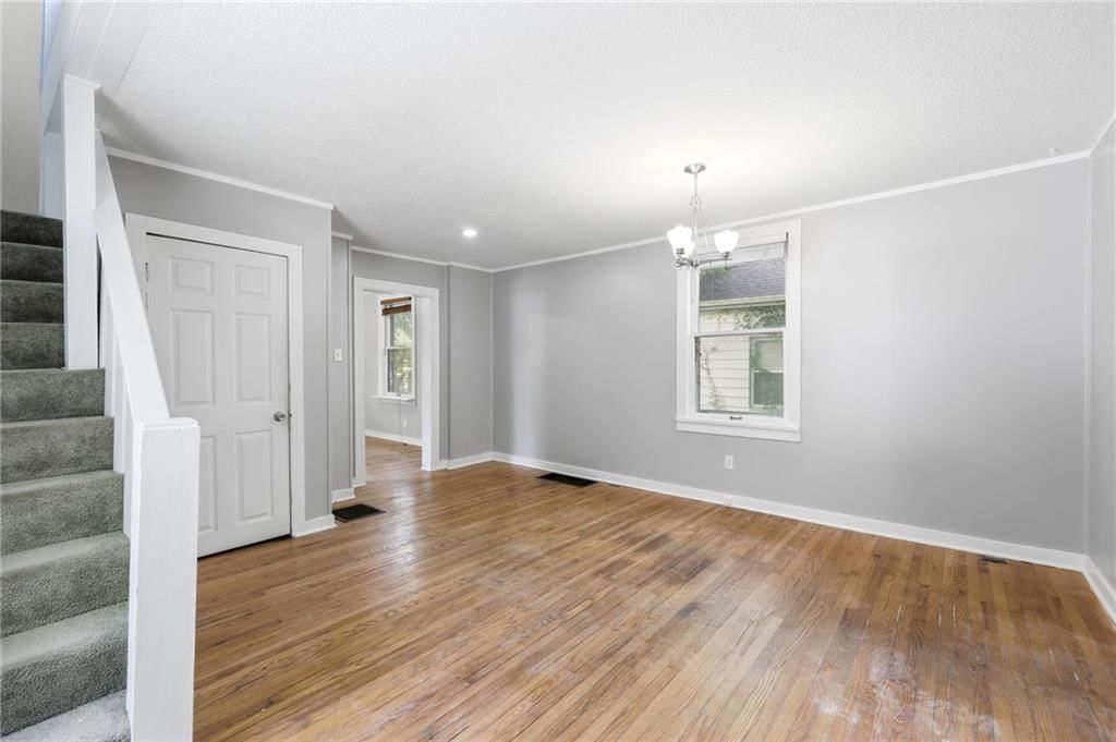 4434 Cambridge Street — photo 14