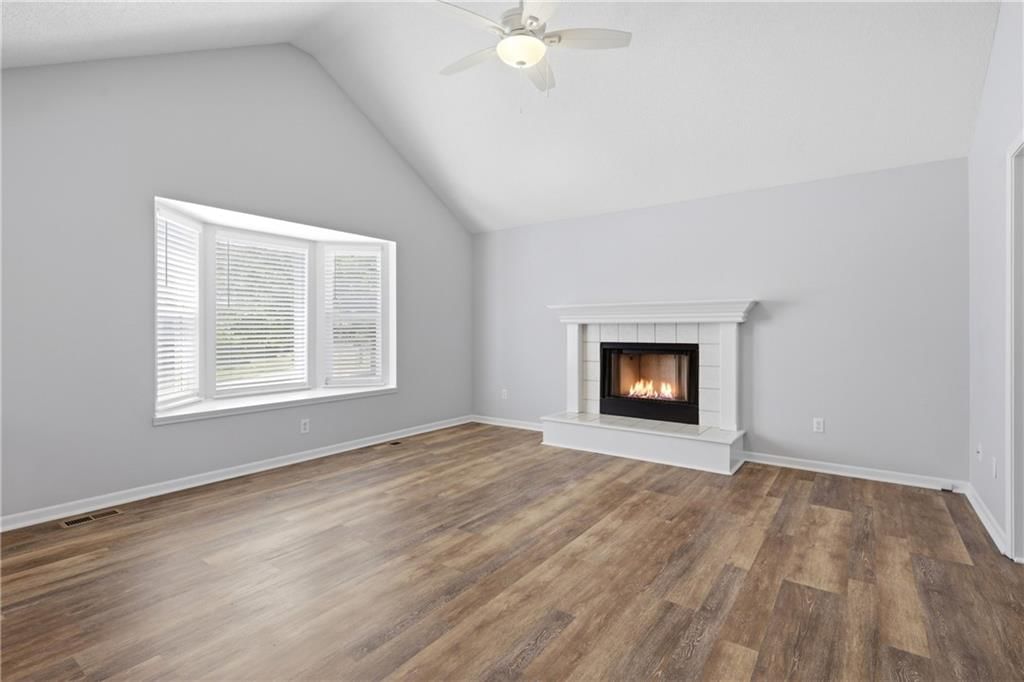 2358 NE Overbrook Drive — photo 3