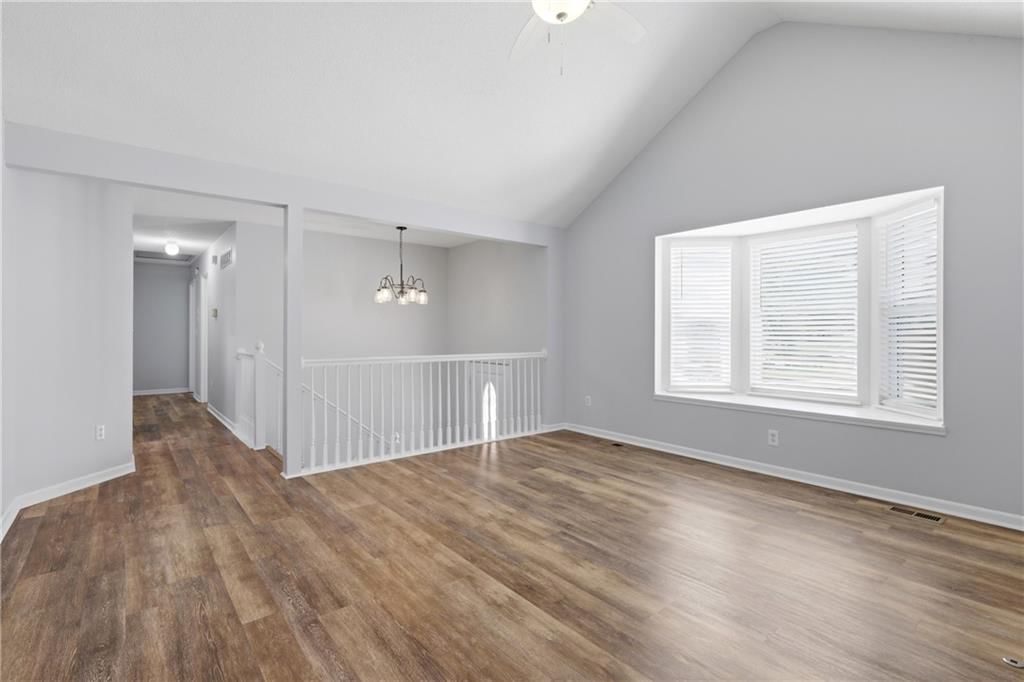 2358 NE Overbrook Drive — photo 4