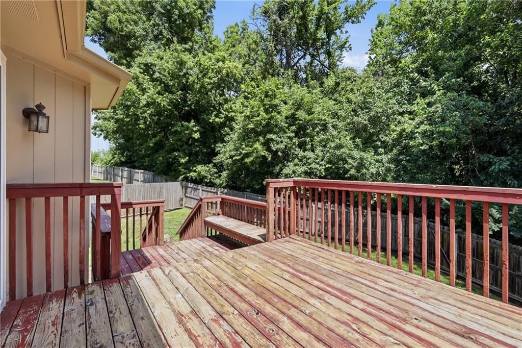 2358 NE Overbrook Drive — photo 27