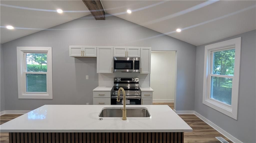 405 S BELLEMERE Road — photo 23