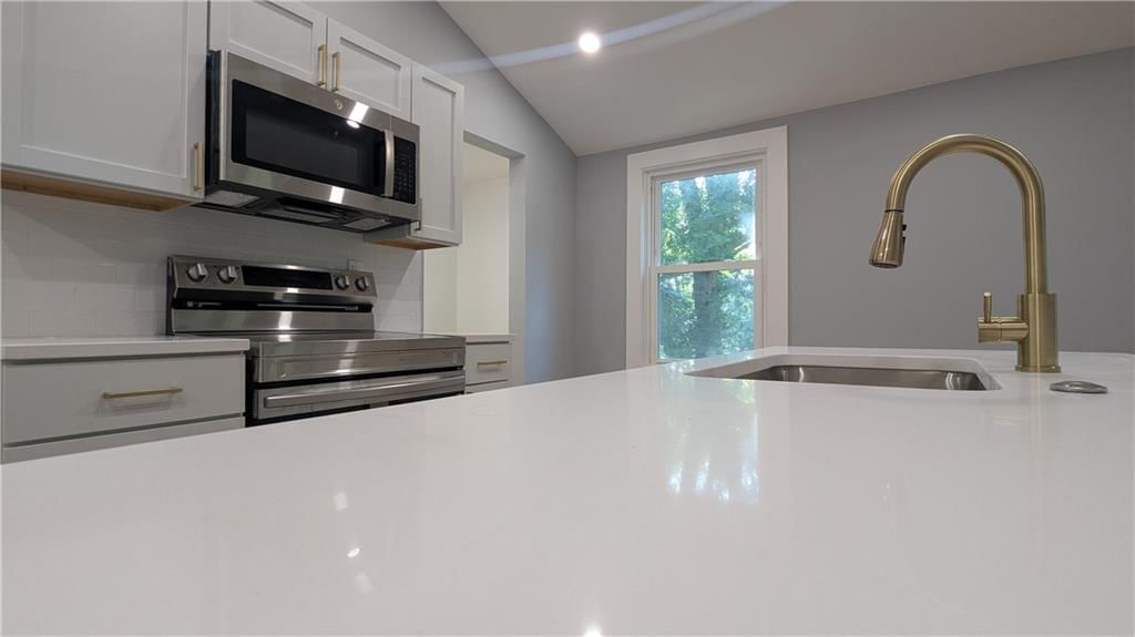 405 S BELLEMERE Road — photo 31
