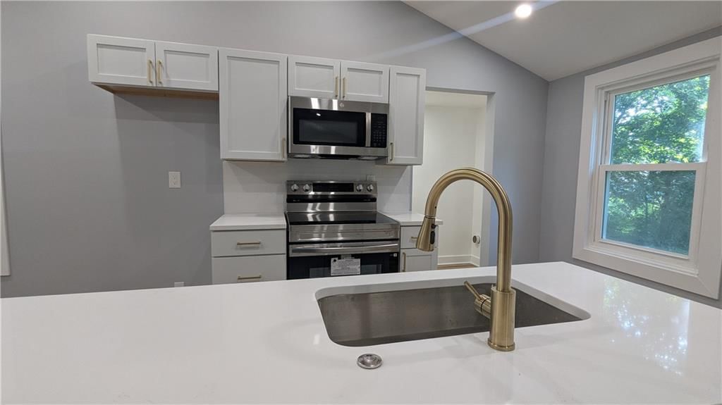 405 S BELLEMERE Road — photo 32