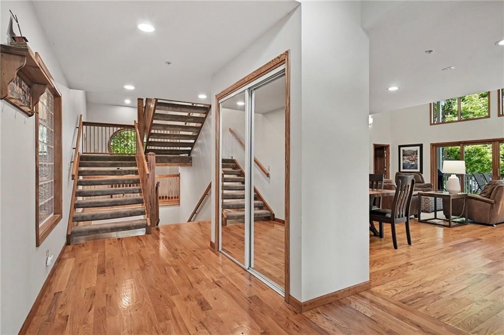 1066 Lake Viking Terrace — photo 17