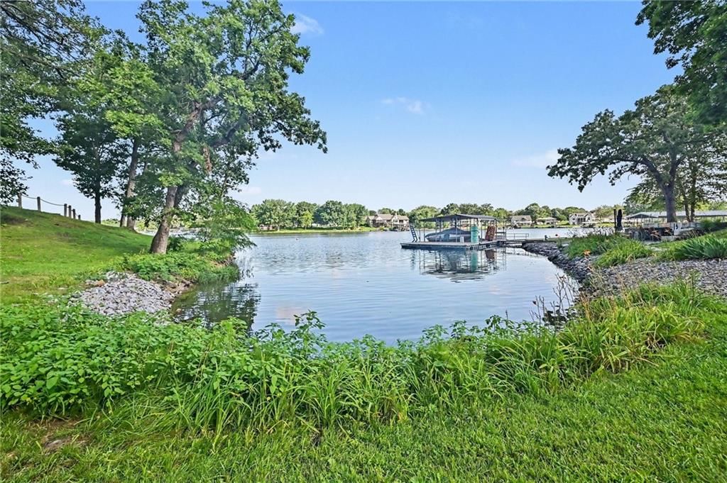 1066 Lake Viking Terrace — photo 40