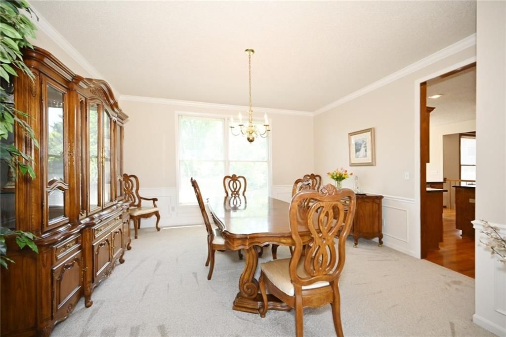 6100 N Cypress Avenue — photo 10