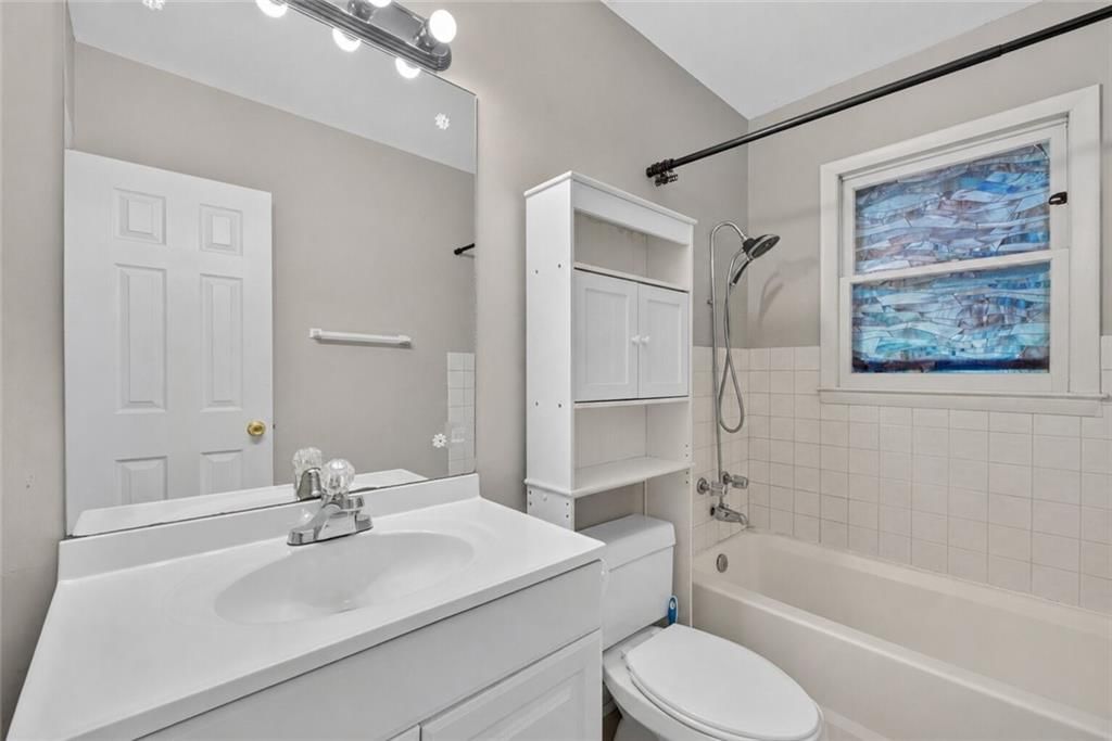 5201 Overton Circle — photo 15