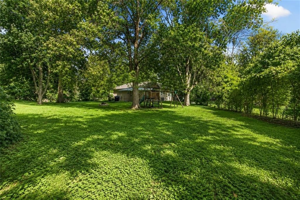 5201 Overton Circle — photo 32