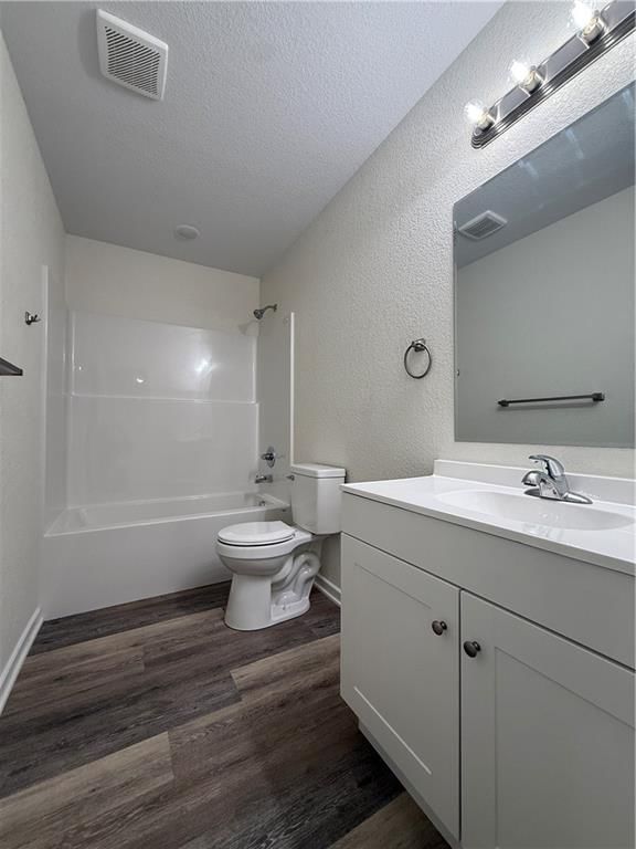 316 E Culton Street — photo 9