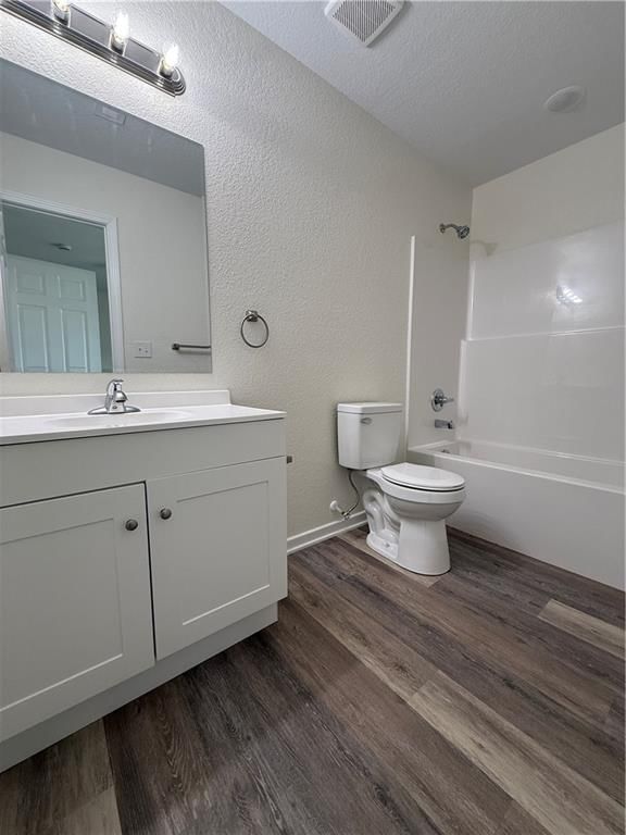 316 E Culton Street — photo 13