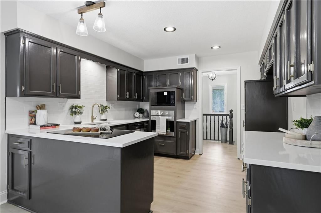 404 Springwood Drive — photo 12