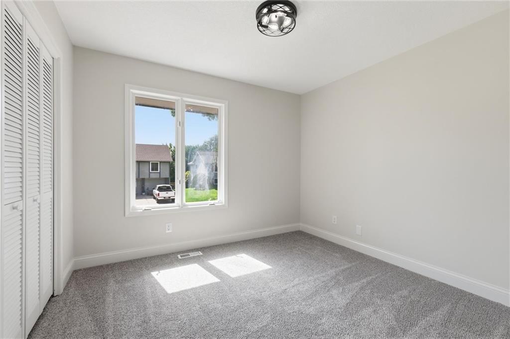 404 Springwood Drive — photo 22