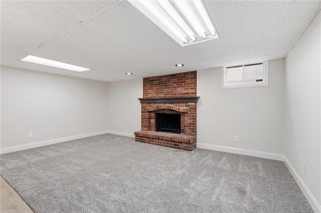404 Springwood Drive — photo 23