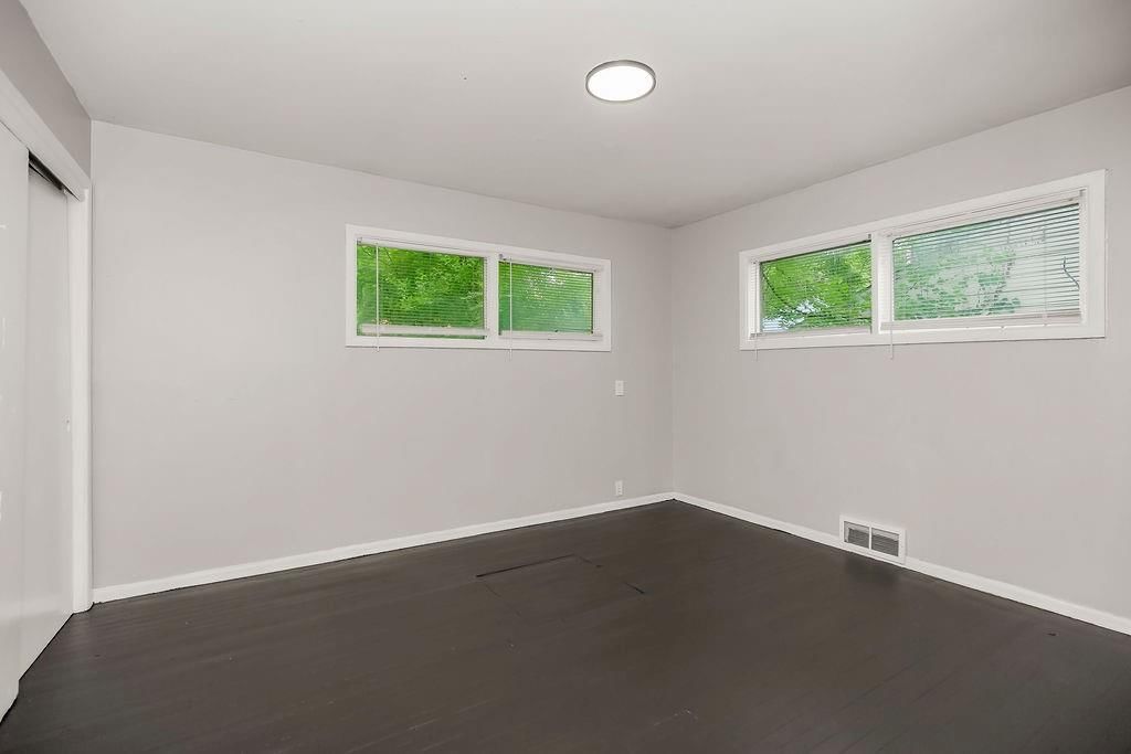 11202 Corrington Street — photo 10