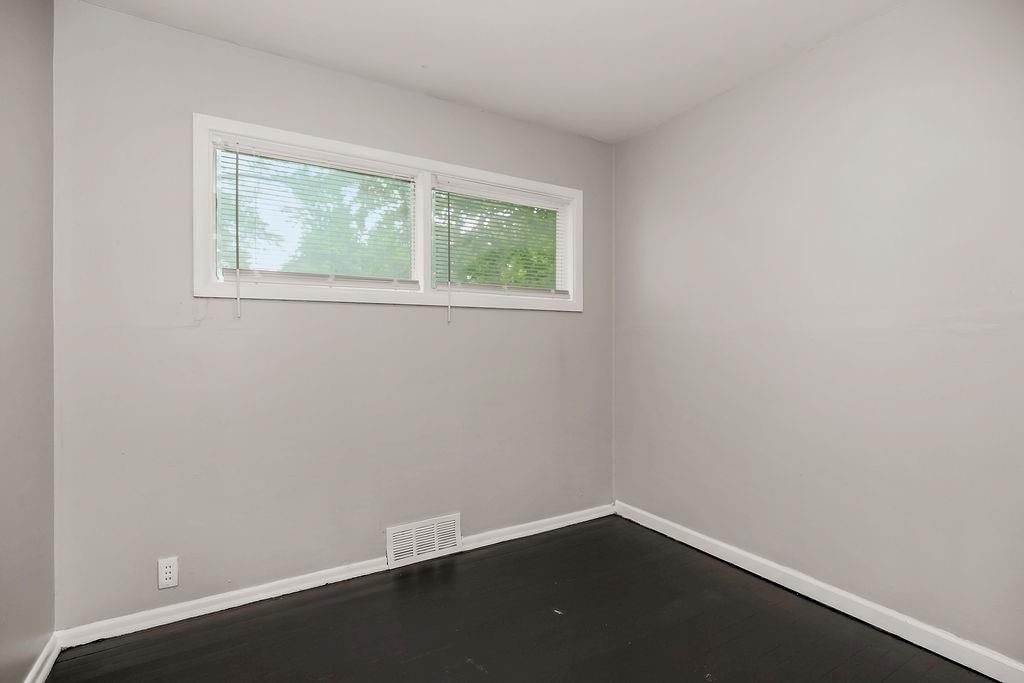 11202 Corrington Street — photo 12
