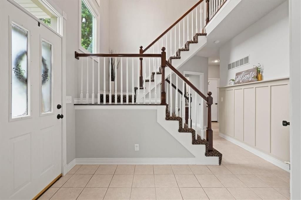 8501 W 149th Terrace — photo 3