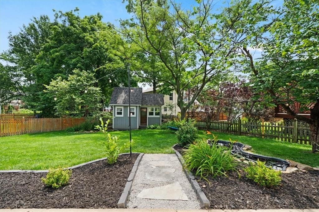 8501 W 149th Terrace — photo 37