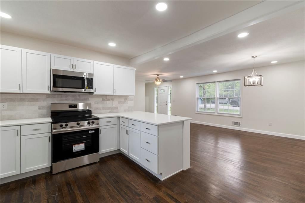 6201 N Topping Avenue — photo 11